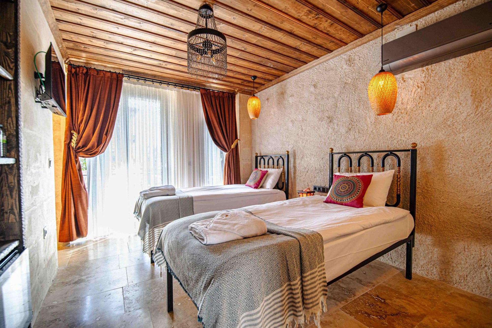 Отель Alika Castle House Учисар Экстерьер фото