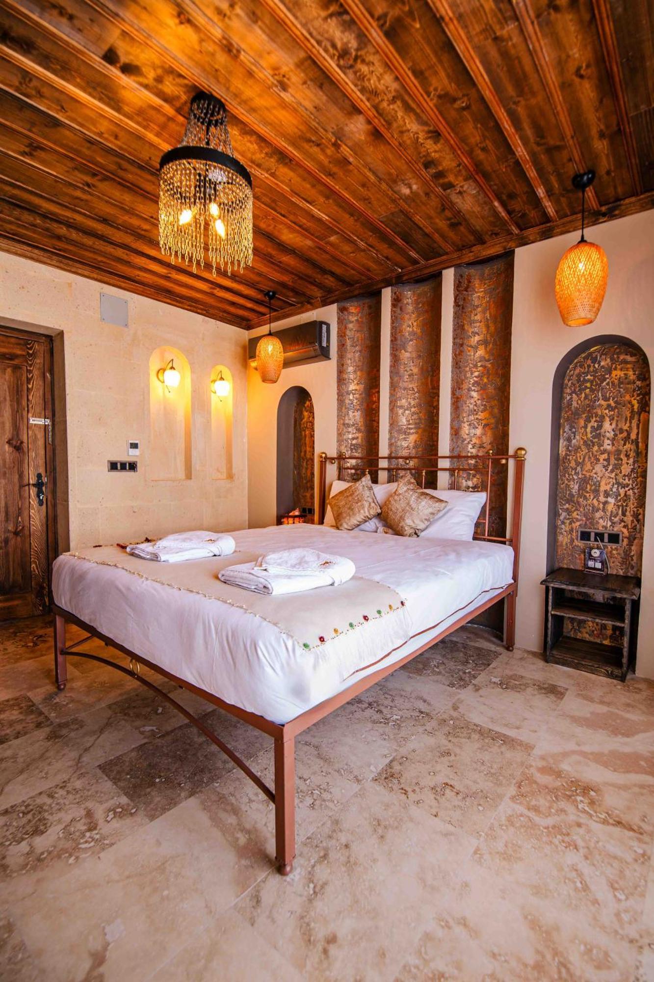 Отель Alika Castle House Учисар Экстерьер фото