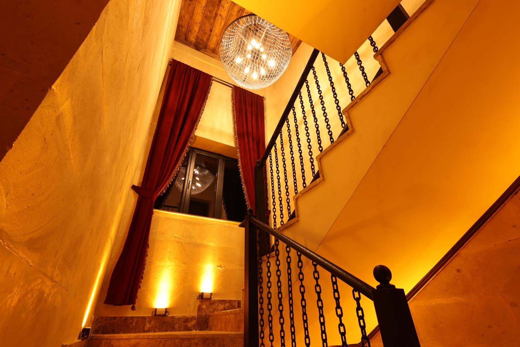 Отель Alika Castle House Учисар Экстерьер фото