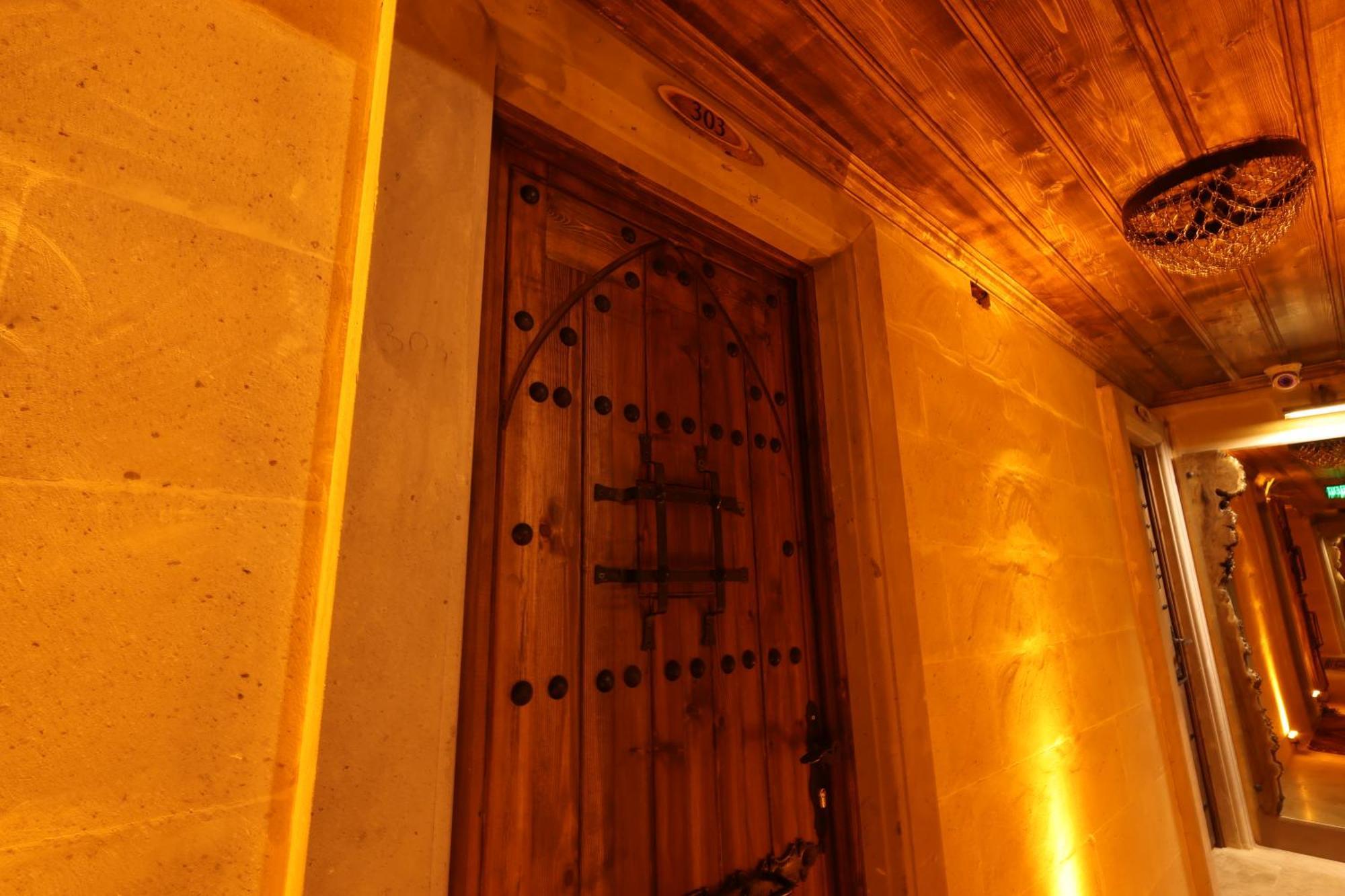 Отель Alika Castle House Учисар Экстерьер фото