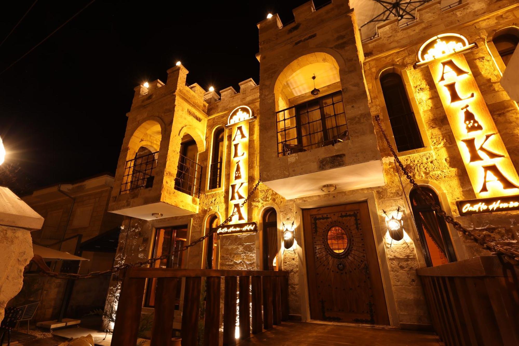 Отель Alika Castle House Учисар Экстерьер фото