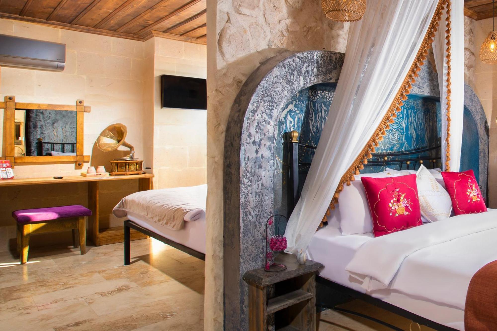 Отель Alika Castle House Учисар Экстерьер фото